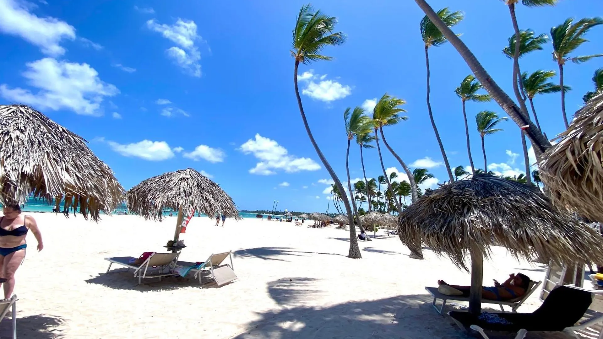 Elegancia Tropical Beach And Pool Bibijagua Punta Cana Rd Apartmán