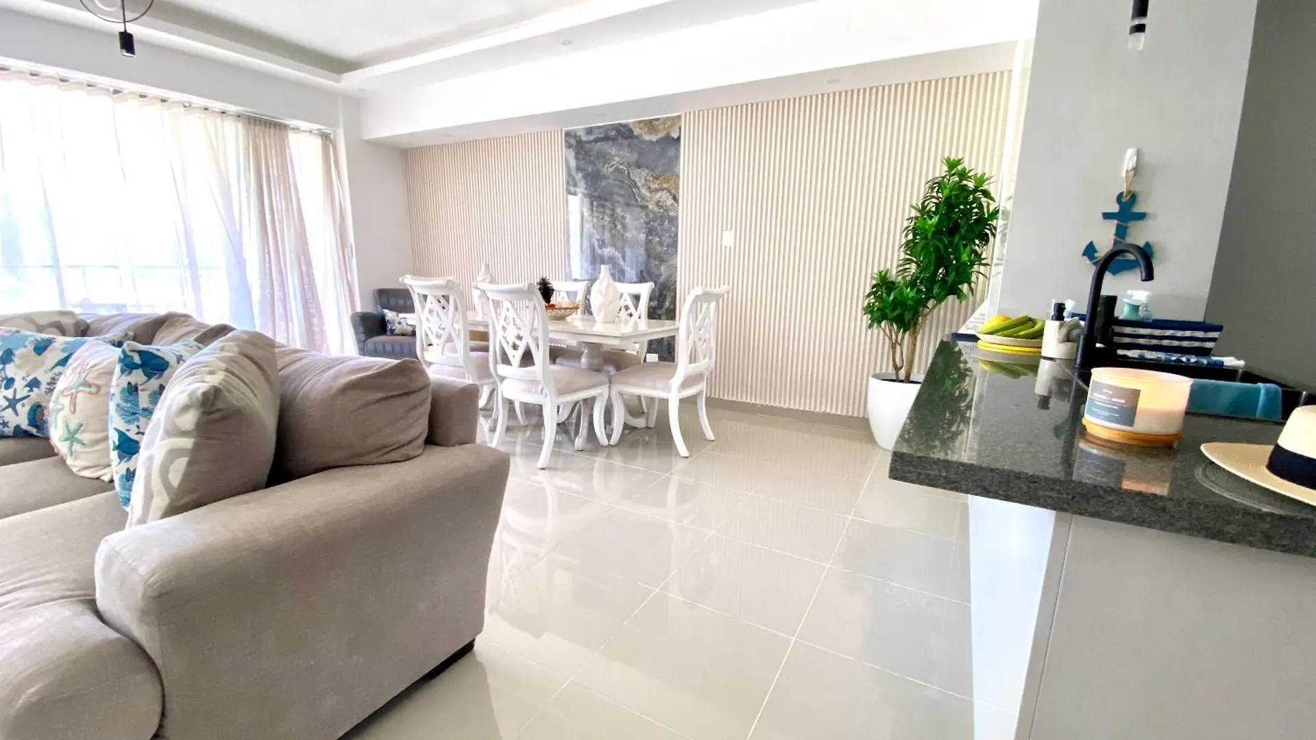 Elegancia Tropical Beach And Pool Bibijagua Punta Cana Rd 아파트