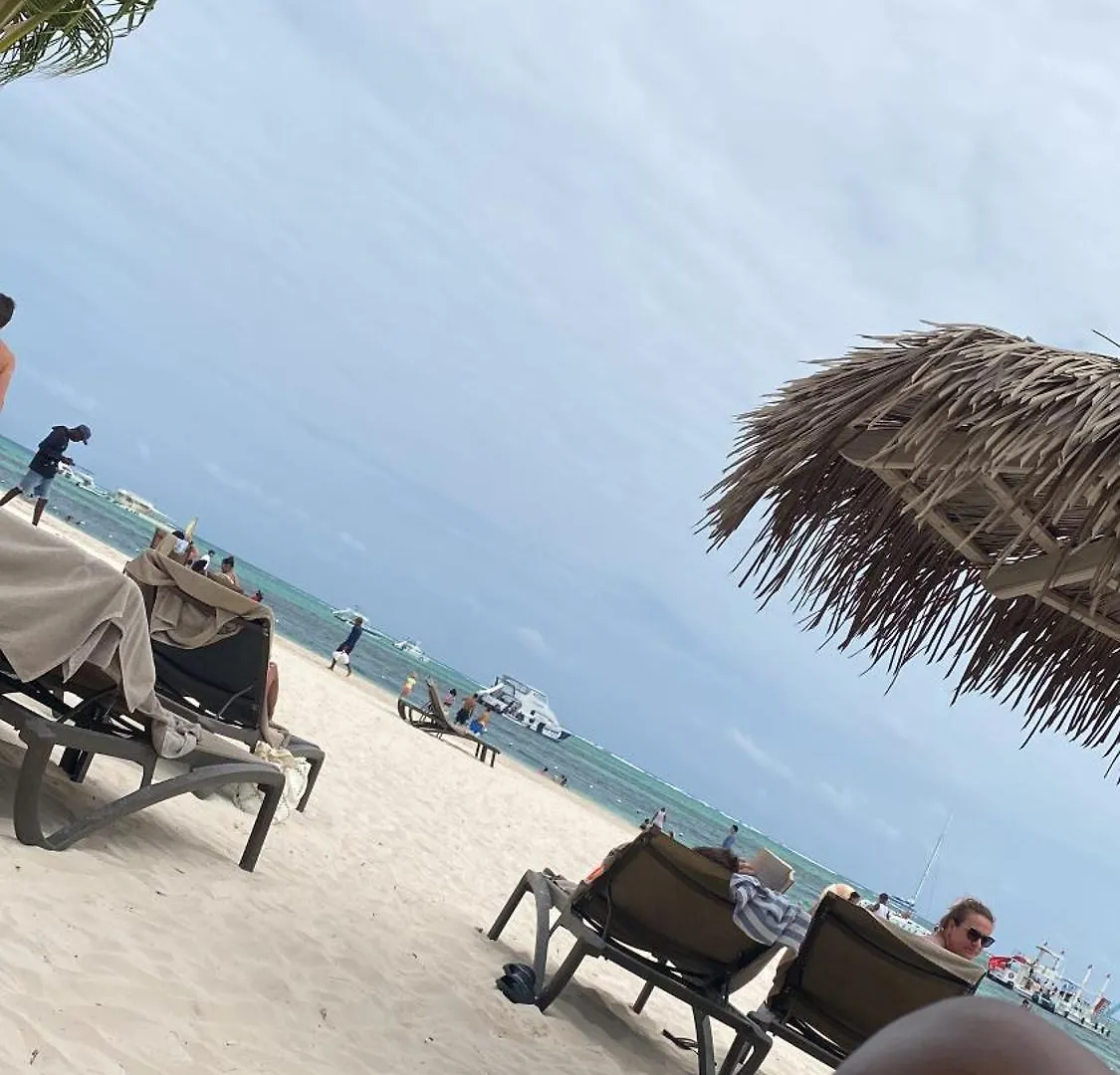 아파트 Elegancia Tropical Beach And Pool Bibijagua Punta Cana Rd