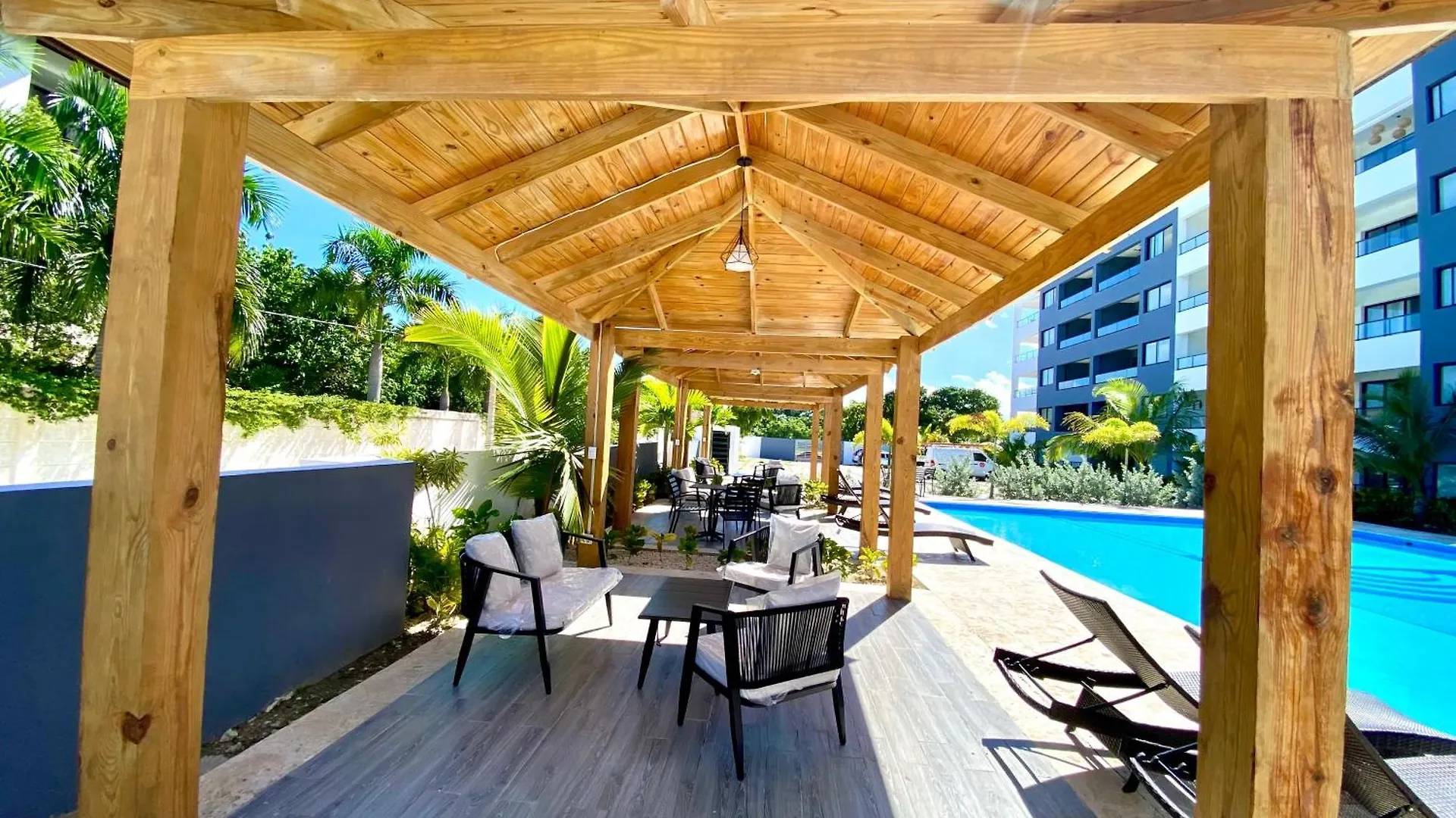 Elegancia Tropical Beach And Pool Bibijagua Punta Cana Rd